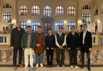 Shanghai DianJi Egyetem doktoranduszai